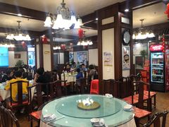 大堂-六和聚传统烤鸭.天津菜(和平店)