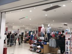 -优衣库(红谷滩万达店)