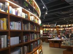 -博览书店(越秀悦汇天地店)
