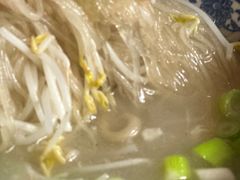 -茅屋大酒店