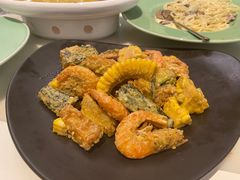 -港丽餐厅(高德置地店)