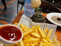 -1886德国汽车餐厅(外滩十六铺码头店)