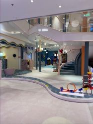 -奈尔宝家庭中心·亲子餐厅(苏州大悦城店)