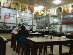 -老西白点心店