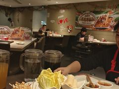 -海底捞火锅鲜切牛肉主题店(长寿路店)