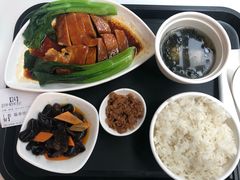 -百事佳烧鸭牛腩(上海虹桥站店)