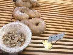 -焙丽拾光(麦凯乐直营店)