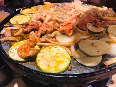 -么肆烤肉·中式自助·烤肉大排档(街道口季佳PAI店)