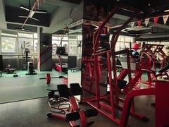 -KingBull私教健身&格斗订制(龙井商业中心店)