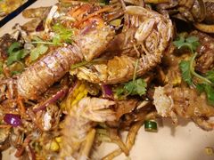 皮皮虾-特色酱椒鱼私房菜(黄鹤楼店)