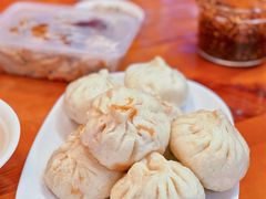 奥尔良鸡腿包-老陶包子铺(南大西南村店)