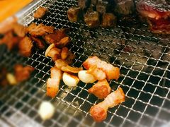 雪花肉粒-肉甲韩国木炭烤肉(新壹街1店)