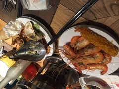 -领鲜活海鲜榴莲自助火锅(东门店)