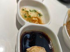 -洪氏嗨捞·广东猪肚鸡·椰子鸡火锅(西咸万象城店)
