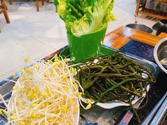 -土食锅灶·地锅鸡(宝山路店)