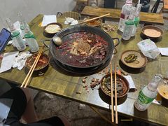 -黄潇洒老火锅(九眼桥宏济巷店)