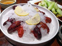 -茸梅路右拐龙虾-农家菜(松江店)