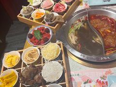 -麻辣英雄重庆火锅(二城广场店)
