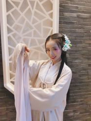 -盘子女人坊古装写真摄影(厦门总店)