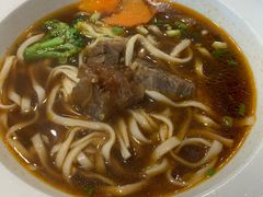 -康师傅私房牛肉面(马泉营奥莱店)