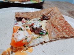 鸡蛋蘑菇熏肉荞麦可丽饼-RAC BAR(安福路店)