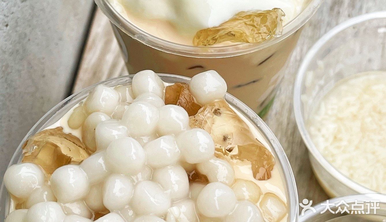 桂源铺桂花酒酿奶茶好绝75还有拉丝爆浆麻薯鸡蛋仔