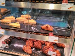 -巴黎贝甜(大宁国际商业广场店)
