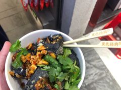 黑色经典臭豆腐-黑色经典臭豆腐·湖南特产(步行街店)