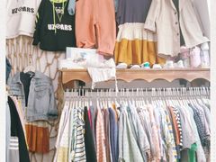 -宝库女装店(绿地缤纷广场店)