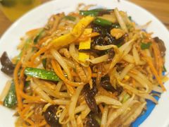-满园烤鸭·春饼(太原街万达店)