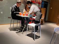 -海底捞火锅鲜切牛肉主题店(长寿路店)