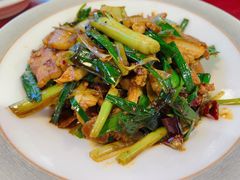 -冯烫烫跷脚牛肉·川菜小馆(武胜西街店)
