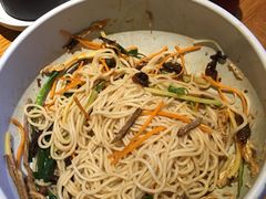 鸡丝凉米线-云海肴·汽锅鸡·云南菜(天津国金汇店)