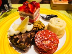 -融信华邑酒店·鲜艳西餐厅