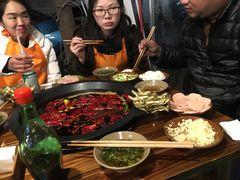 -黄潇洒老火锅(九眼桥宏济巷店)