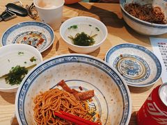 -鲁达面馆本帮风味(共康东路店)