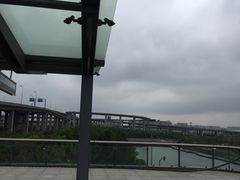 -龙湖虹桥天街-停车场