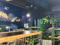 -鹿鸣山草本茶香火锅(园西路店)