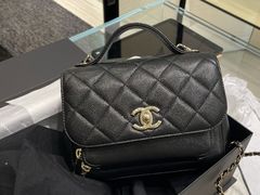-Chanel(德基广场店)
