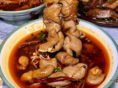 -耙吉吉川味小酒馆(本地人回头店)