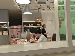 -菲滋意式餐厅(富阳东方茂店)