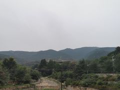-鬼笑石后山停车场