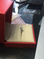 -威德钻石-克拉钻大本营(南京东路店)