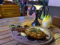 纽西兰SFF珍藏级战斧牛扒-MR.ROCKY洛奇先生RESTAURANT&BAR(宝安壹方城店)