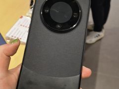 -华为授权体验店(中山公园来福士)