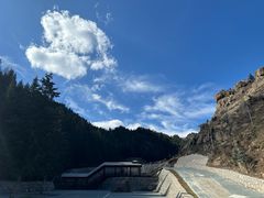 -芦芽山旅游度假区