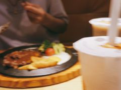 -菲滋BOX(定海凯虹店)