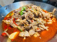 -昱龙大盆牛蛙馆(三兴街总店)