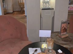 -Me Coffee下午茶艺术空间