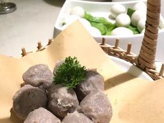 -左庭右院鲜牛肉火锅(浦江欢乐颂店)